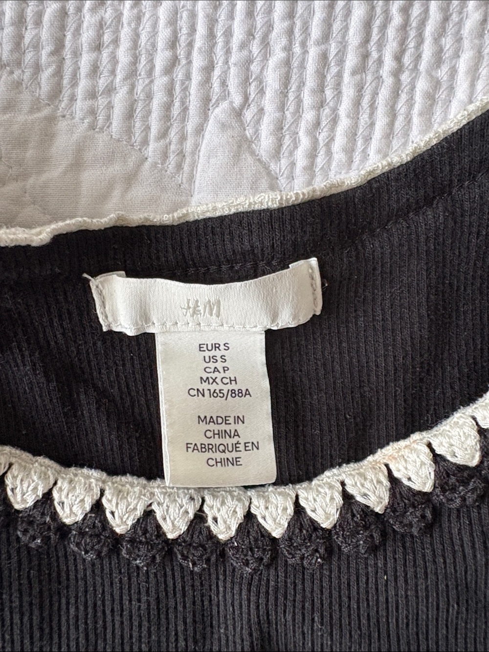 H&M Black Ribbed Crop Tank with White Crochet Trim - Picture 2 of 2
